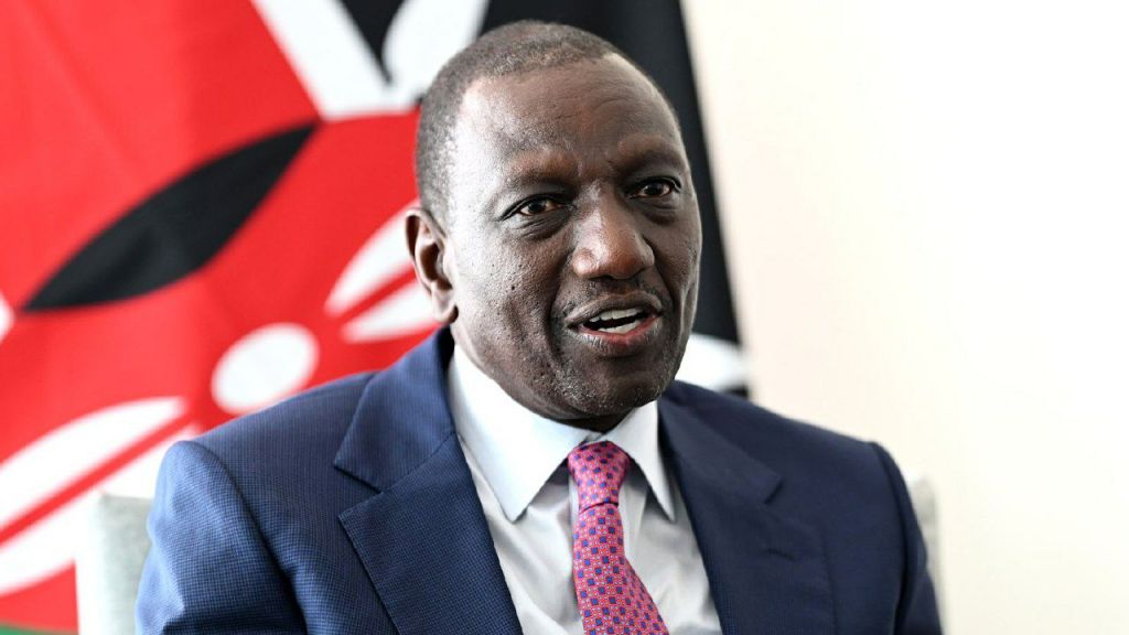 Drama in Migori: President Ruto Dodges Flying Shoe Amid Rising Public Anger Over Cost of&nbsp;Living